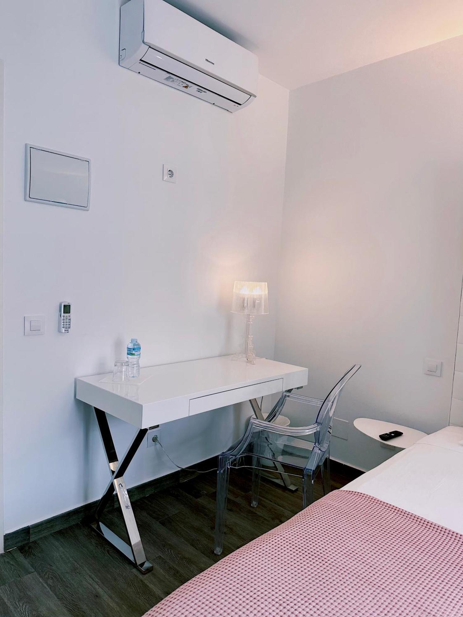 Bhc Boutique Hostal Cala Millor Cala Millor  Exterior photo