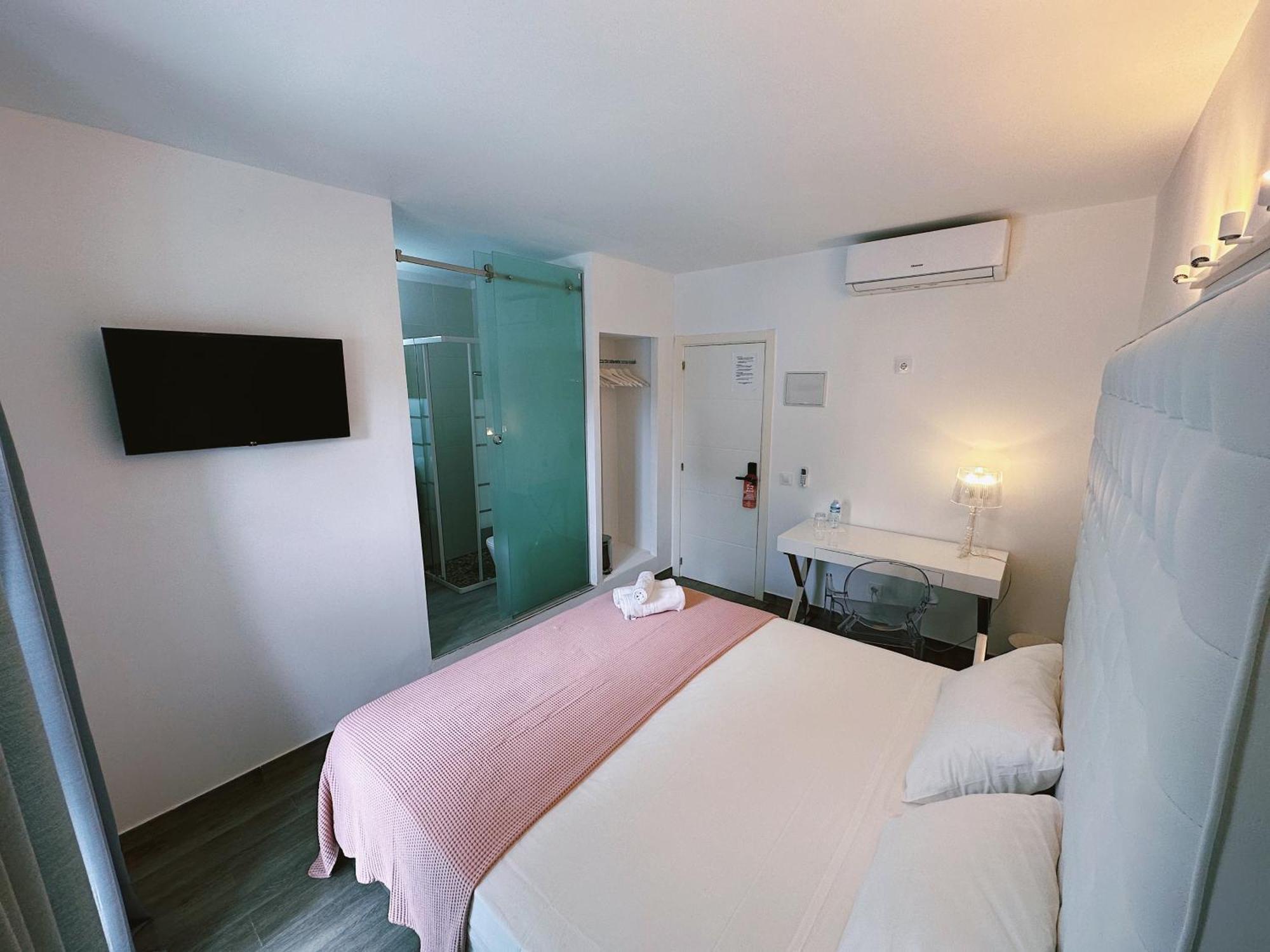 Bhc Boutique Hostal Cala Millor Cala Millor  Exterior photo